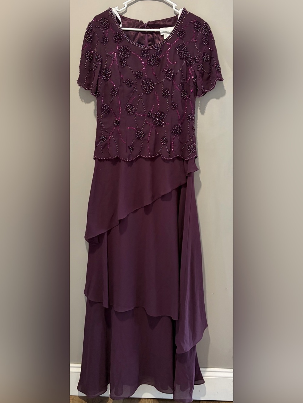 night scene formal long dress bridal party mother of the bride mother of groom